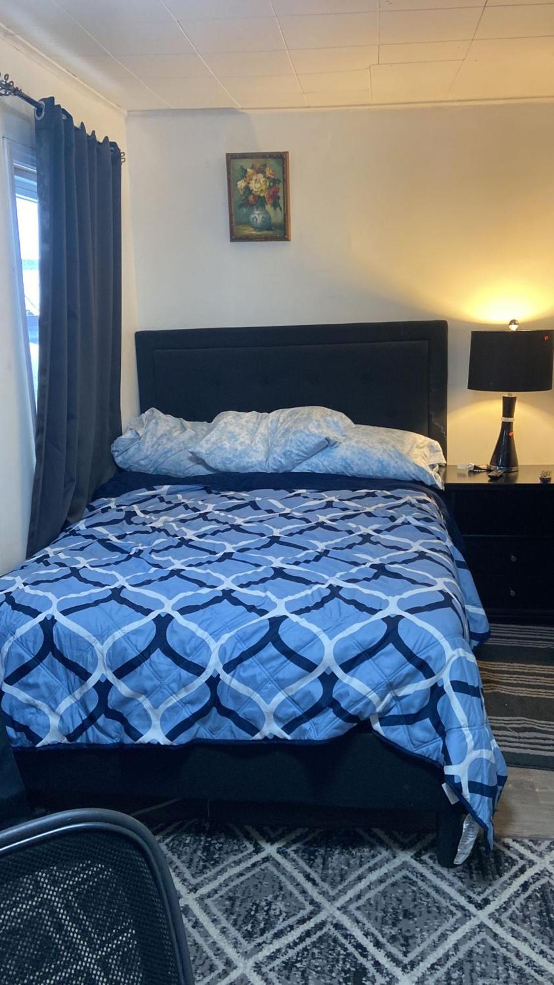 Cozzy Room With Private Entrance And Drive Way Нью-Йорк Экстерьер фото